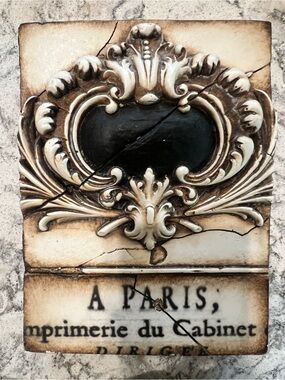 Sid Dickens memory block Vintage-Inspired Decorative Wall Plaque